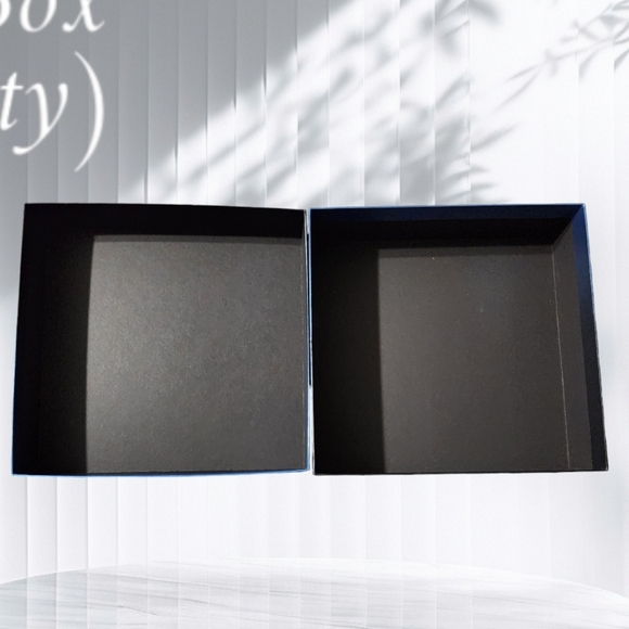 NWT COACH GIFT BOX (EMPTY) - Picture 3 of 4